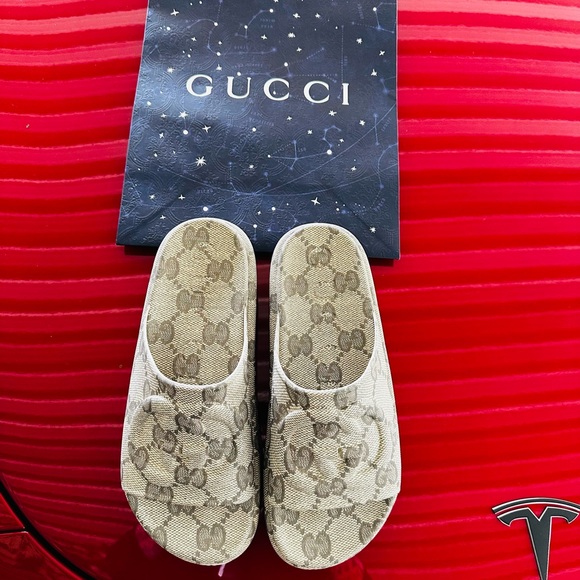2023 Brand new Gucci Platform Sandals (Slides) - Picture 3 of 5